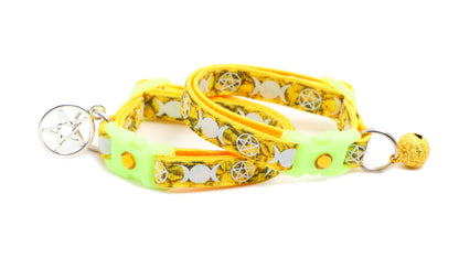 Witch's Familiar on Topaz Cat Collar